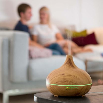 Aroma Diffuser in Wood Look with the Top 6 Fragrance Blends as a Set