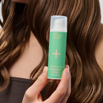 Anti-Frizz & Hair Tip Balm
