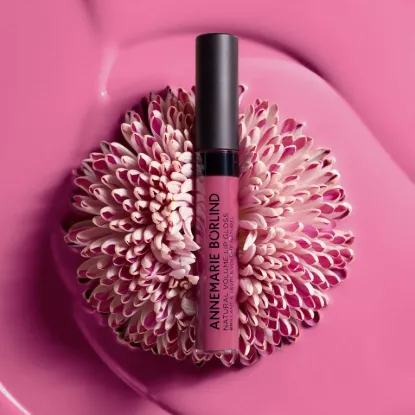ANNEMARIE BÖRLIND NATURAL VOLUME LIP GLOSS SNUGGLE BERRY